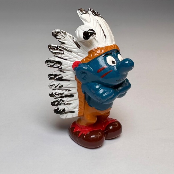 Vintage Schleich Indian Smurf Figure (1981) – Hong Kong Made - Picture 3 of 9